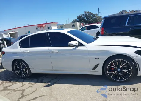 2023 BMW 530E из США, поврежденный, VIN WBA13AG02PCM85786